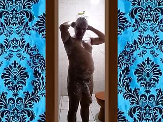 Meu Banho Gostoso Com o Pau Duro 014