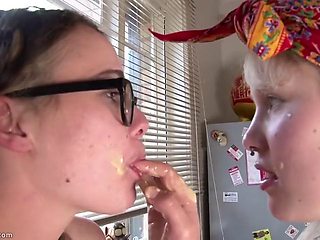 Pepper And Rosie - Xmas Lunch Lesbian Fisting