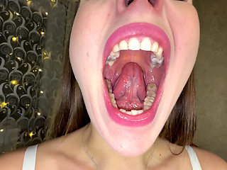 Mouth Secrets: Thick White Coating on My Tongue