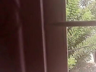 Desi Tina Camping Home While Work