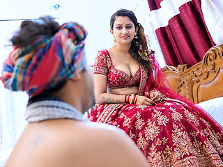 Bare bare dudh wali bhabhiji ko ghar me aaye dudh Dene paisa nahi to chod diya hindi sex