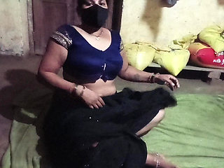 Desi Bhabhi Nude Pussy Forplay Part1