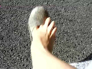 Sensual Dangling in Sexy Snake Designed Ballet Flats