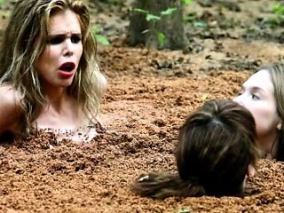 Amateur girls voyeur penetrating in public place