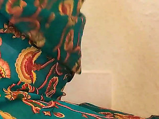 Unsatisfied Girl Has an Affair and Fucked Hard with Neighbour on Kitchen Platform