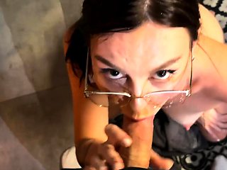 Caught a red-hot mummy in the shower, creampied her humid -