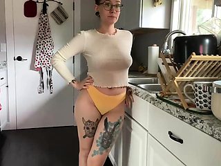 Divinebabe – Pervy Big Brother Breeds His Sister