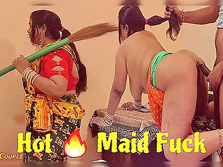 Hot Indian Maid Gets Quick Rough Doggy Style Fuck From Owner - Homemade HD