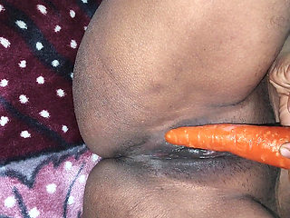 Indian Aunty Pussy Masturbating in Residency Room Sex Videos