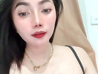 Beautiful Aunt Balenol