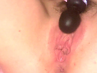 Close up Large Labia Masturbation