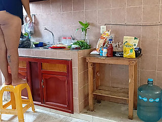 Chubby Mom in the Kitchen 1