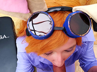 Gadget Helps to a Fan to Cum a Lot