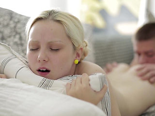 Got My Dick Pampered and Milked by the Blonde