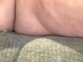Rubbing the Clit Until I Cum