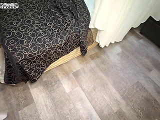 Pure White Lingerie Angel - Idol-faced Beauty Overwhelmed by Sensitivity, Chain Climaxes, Ending in Heavy Creampie