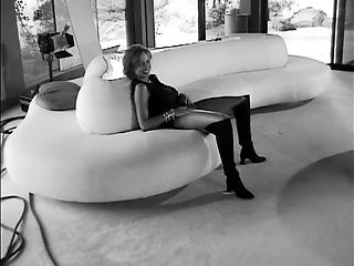 Blake Mitchell: an Amazing MILF Who Wants to Feel the Orgasm Inside of Her...