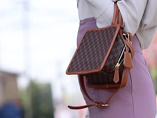 336KNB-218　【愛情より新鮮なち●こを求めて】旦那のSEXに飽きてAV応募！！気分転換で他の男とヤリまくってた美尻美クビレ人妻が久しぶりの他人棒でイキ乱れる！！