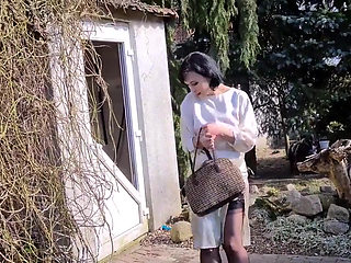 Wanilianna is teasing you in a garden. The spring is everywhere around, flowers are in bloom and her dildo needs to be used