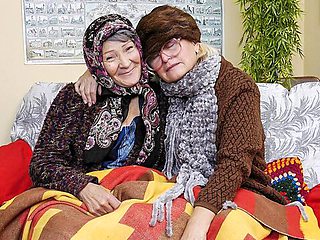 Old sex with extravagant Irmchen from OmaHotel