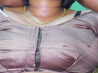 Horny Indian bhabhi Meets The New Neighbor