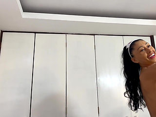 The nurse and the handjob