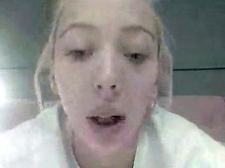 Amateur Blonde Teen Plays Solo with Toy Webcam Porn