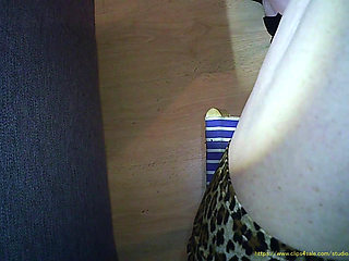 Get Close to My Legs P3