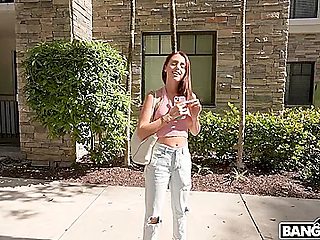 Lila Love In Shell Take Dick For Money