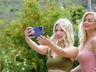 Lesbian Stepmother 7_scene 1_she's My Stepmom