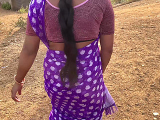 Desi Gaon ki beautiful Bhabhi outdoor Private Sex full Hindi audio Indian hot love couple jungle MMS video