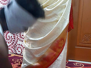 Milk kudikeren friends  big boobs aunty