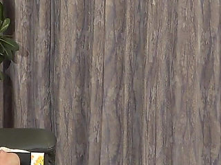 Girlfriend Makes Boyfriend Sign a Slave Contract and Facesits Him Thoroughly to Train Him in Human Chair