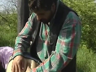 MILF Gets It Hard in the Butt Hole