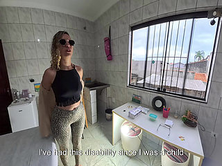 The little blind went to the gynecologist and had orgasms in her anus.