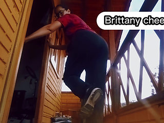 Enjoying The perfect start to the morning with exercise