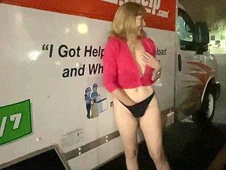 Public Paulina Flashing and Orgasming Outdoors by UHaul Truck