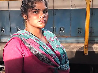 🥵INDIAN TRAIN VALI BHABHI  girl have sex with step brother Xxx , Desi Village Doggy style rough hardcore College girl tight