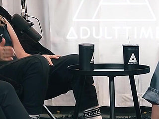 Scarlett Alexis & Anna Claire Clouds Pen*s Fingers & Mile High Club the Adult Time Podcast