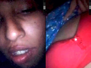 Beautiful 18 year Pakistani girl showing body and playing