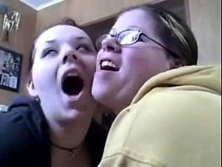 2 Horny Fat Girlfriends 1 Guy: Blowjob, Licking  Babe Porn