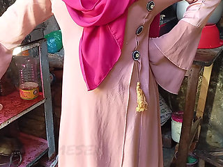 Kitchen Sex Turns Into Full-On Madness