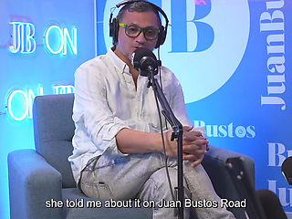 Better Than Her Toys! Mollysmith Squirts All Over the Sybian Machine on Juan Bustos Podcast