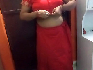 Beautiful Indian Bhabhi Having Romantic
