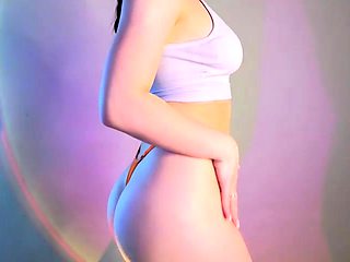 Brunette Solo Webcam Masturbation