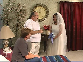 Just Married Curvaceous Girl Bloom Slipped Between the Sheets to Her Lover After Marriage Ceremony with That Looser