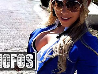 Cutesy Olivia Austin - public video - Mofos