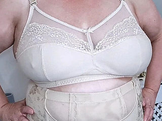 BBW Mom Poses Nude and Gets Hard Fuck with Big Cock in Hairy Pussy