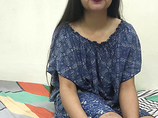 Horny Indian Saara Masturbating Her Self Very Very Hot XXX Video