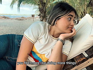 Blonde Teen Yohamedi1 Surprises Danny Medina With Unexpected Beach Blowjob